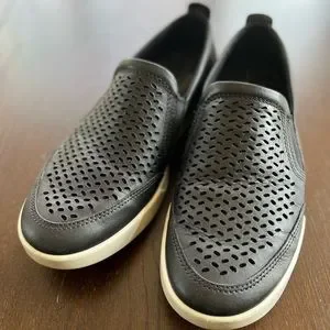 ECCO Black leather COLLIN 2.0 perforated Slip-On (Euro 42) Mens 8-8.5 42 Ecco Collin 2.0 Black Leather Perforated Slip  main image 2